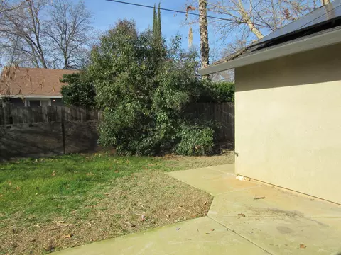 3884 Mercury Dr, Redding, CA 96002 photo 16