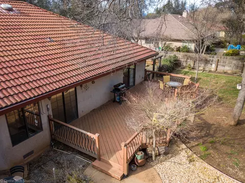 4127 Saratoga Dr, Redding, CA 96002 photo 55