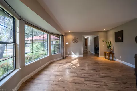 4127 Saratoga Dr, Redding, CA 96002 photo 11