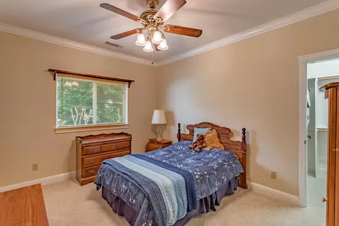 13213 Spring Lake St, Redding, CA 96003 photo 19