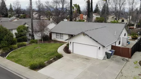 647 Chancellor Blvd, Redding, CA 96003 photo 23