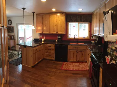 37275 Huron Ave, Burney, CA 96013 photo 2
