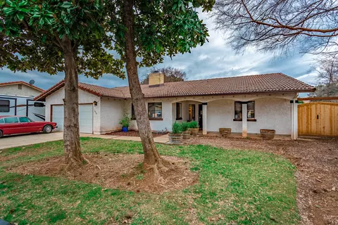 1450 Atajo Ct, Redding, CA 96003 photo 1