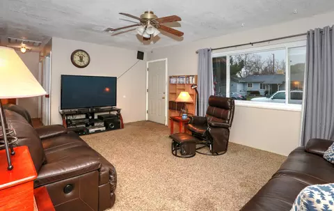 2109 Deimos Ct, Redding, CA 96002 photo 13