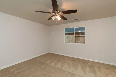 2623 Russell St, Redding, CA 96001 photo 16