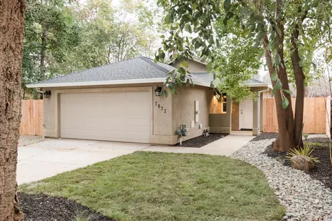 2623 Russell St, Redding, CA 96001 photo 1
