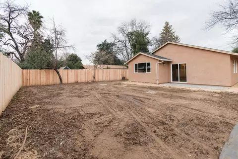 2625 Russell St, Redding, CA 96001 photo 26