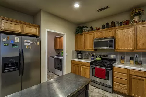 990 Domain Way, Redding, CA 96003 photo 10