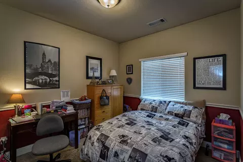 990 Domain Way, Redding, CA 96003 photo 6