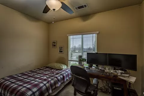 990 Domain Way, Redding, CA 96003 photo 7