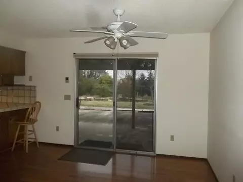 2050 Walbridge, Red Bluff, CA 96080 photo 4