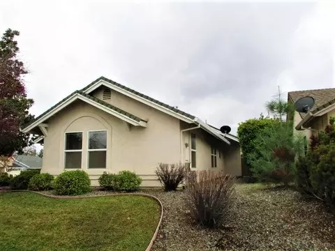 1797 Capistrano Walk, Redding, CA 96003 photo 5