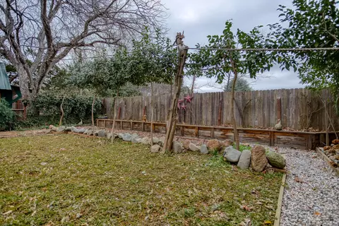 4141 Cheryl Dr, Redding, CA 96002 photo 6