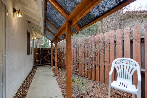4141 Cheryl Dr, Redding, CA 96002 photo 12