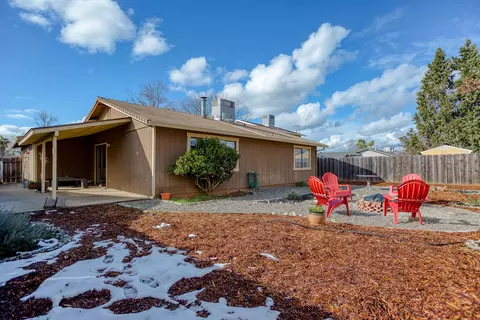 3749 Pluto St, Redding, CA 96002 photo 34