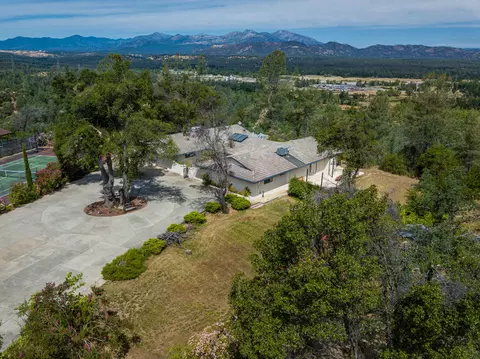 7198 Bohn Blvd, Anderson, CA 96007 photo 1