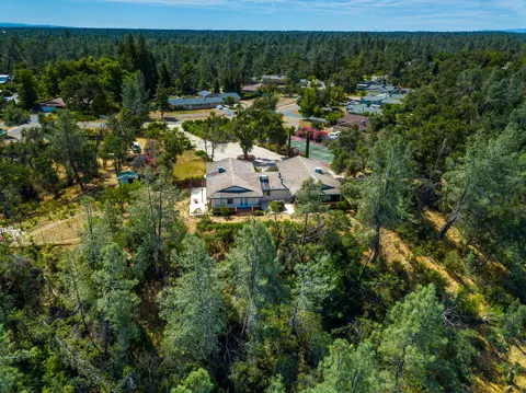 7198 Bohn Blvd, Anderson, CA 96007 photo 10