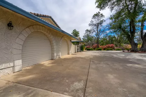 7198 Bohn Blvd, Anderson, CA 96007 photo 9