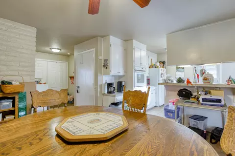 8606 Patricia Dr, Redding, CA 96002 photo 10