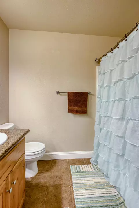 8606 Patricia Dr, Redding, CA 96002 photo 13