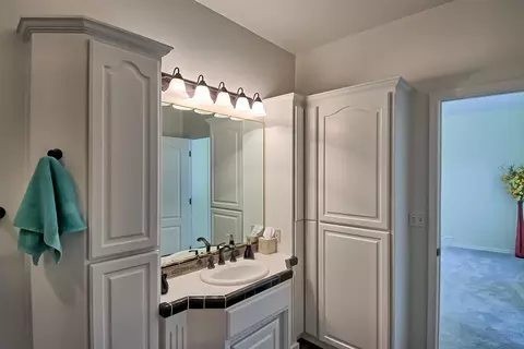 779 Oakhurst Trl, Redding, CA 96003 photo 18