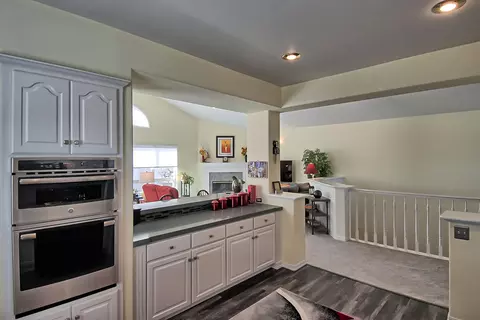 779 Oakhurst Trl, Redding, CA 96003 photo 12