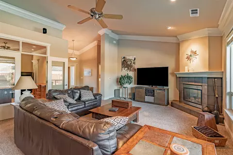 2150 Lafayette Ct, Redding, CA 96003 photo 5