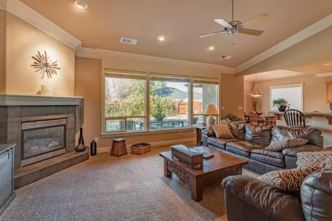 2150 Lafayette Ct, Redding, CA 96003 photo 3