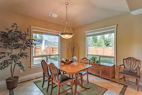2150 Lafayette Ct, Redding, CA 96003 photo 8