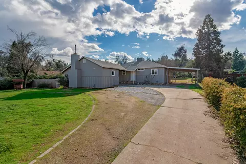 7050 White Oak Dr, Anderson, CA 96007 photo 1