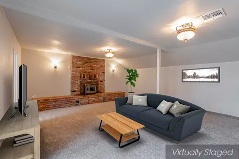 7050 White Oak Dr, Anderson, CA 96007 photo 5