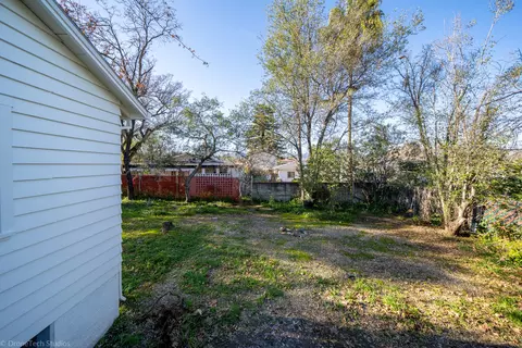 1928 9th St, Redding, CA 96001 photo 41