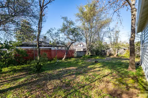 1928 9th St, Redding, CA 96001 photo 46