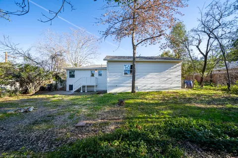 1928 9th St, Redding, CA 96001 photo 44