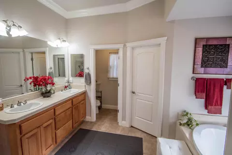 1636 Spanish Bay Dr, Redding, CA 96003 photo 21