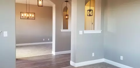 738 Bellagio, Redding, CA 96003 photo 5