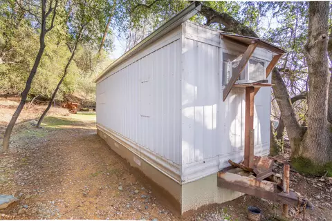 17038 Walker Mine Rd, Redding, CA 96003 photo 32