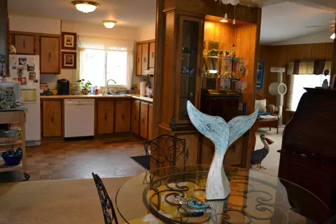 17958 Tiptoe Ln, Redding, CA 96003 photo 6