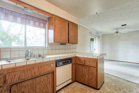 4245 Oro, Redding, CA 96001 photo 13
