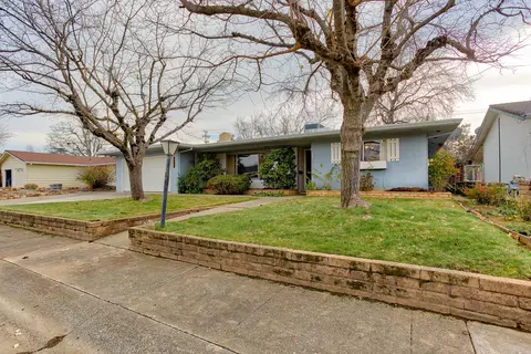 4245 Oro, Redding, CA 96001 photo 2