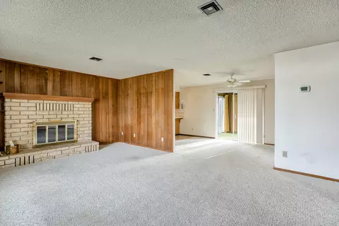 4245 Oro, Redding, CA 96001 photo 4