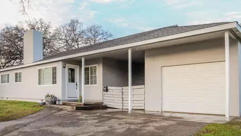 1430 Garryana Dr, Red Bluff, CA 96080 photo 1