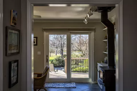 21287 Boyle Rd, Redding, CA 96003 photo 6