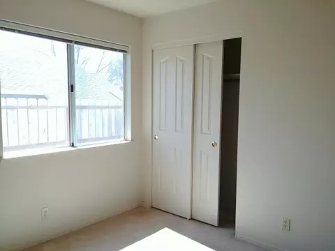 1987 Charade Way, Redding, CA 96003 photo 17