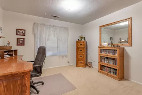 2736 Wyndham Ln, Redding, CA 96001 photo 16