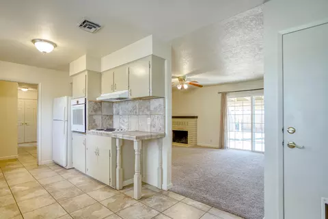 2597 Belladonna St, Redding, CA 96002 photo 8