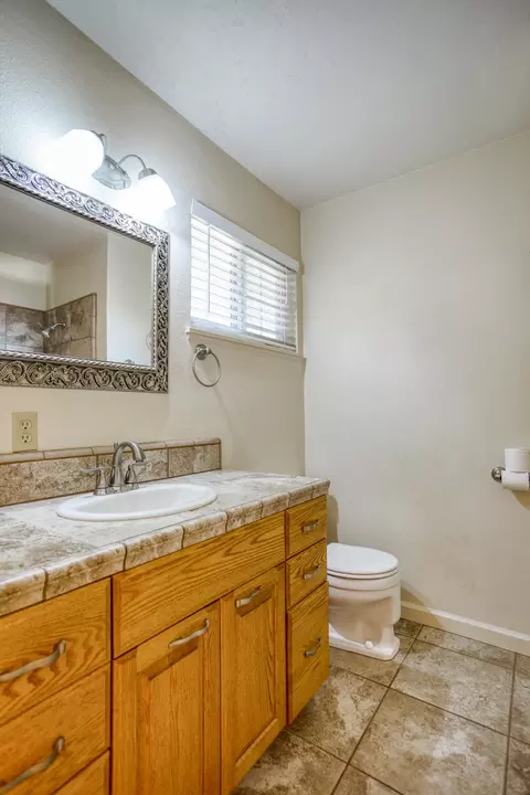 2597 Belladonna St, Redding, CA 96002 photo 15
