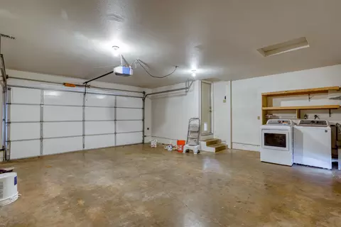 2597 Belladonna St, Redding, CA 96002 photo 18