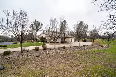19645 San Vincente Dr, Redding, CA 96003 photo 5