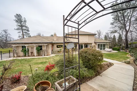 19645 San Vincente Dr, Redding, CA 96003 photo 67
